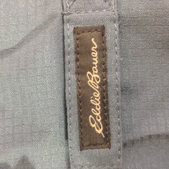 Eddie Bauer Women's Button Down Tank Top - Picture 6 of 7